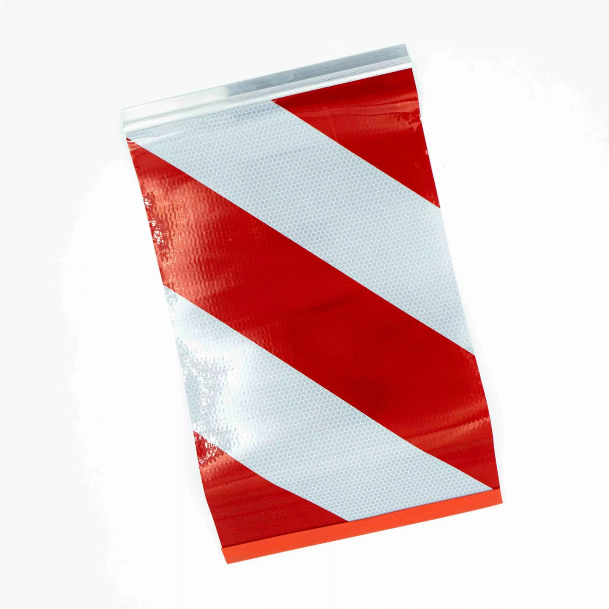 Zdvíhacia stena s odrazovou kmitavou tabuľou jednoduchá