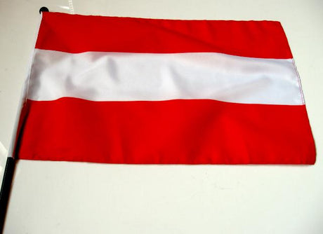 Vlajka s autouchom Rakúsko (30x45 cm)