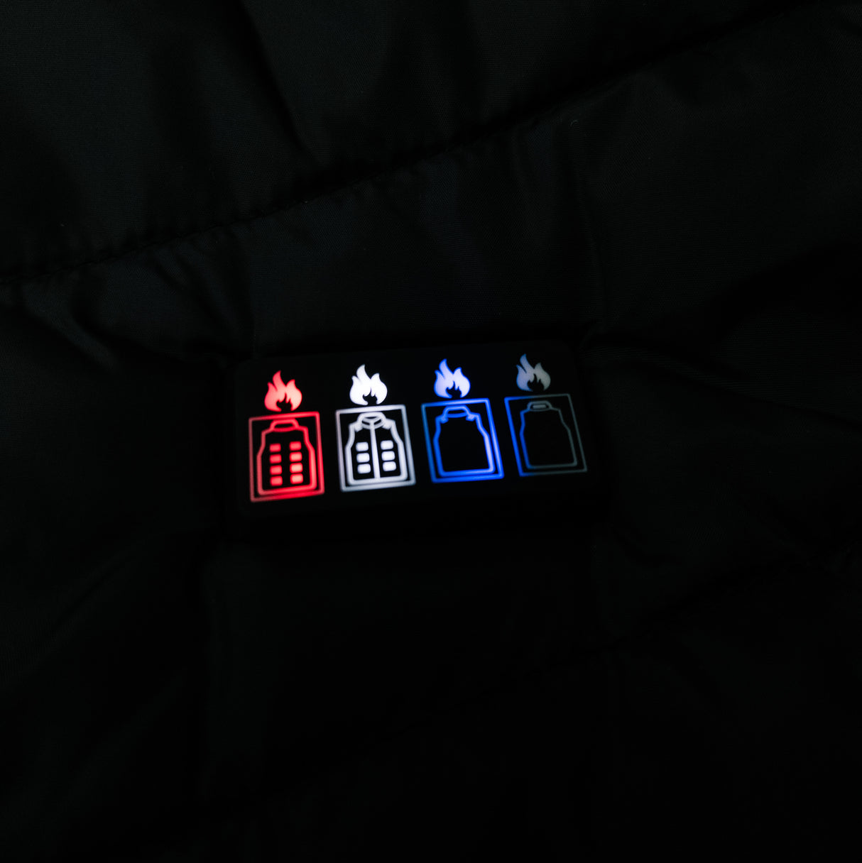 Vyhrievaná vesta s 19 zónovým ohrevom