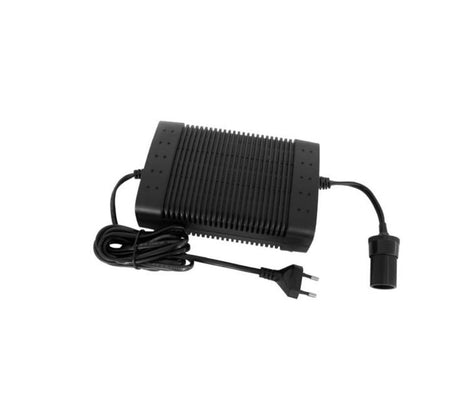 Prevodník prúdu zo 220V na 12V s výkonom 5A