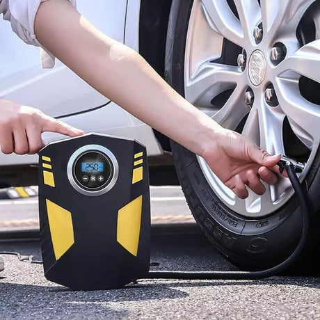 Kompresor do auta multifunkčný s led baterkou 12V