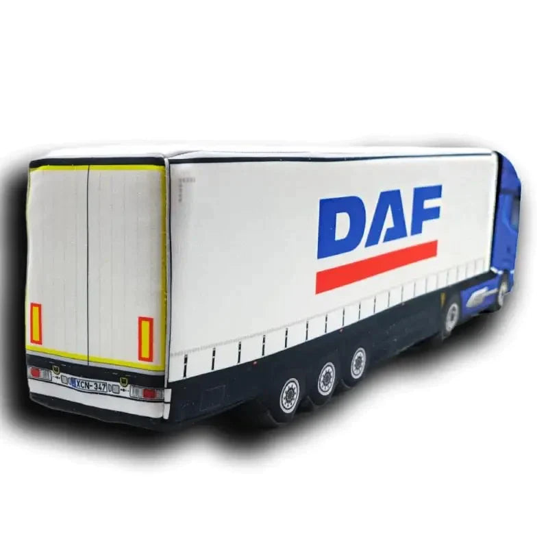 Plüss DAF XG kamión