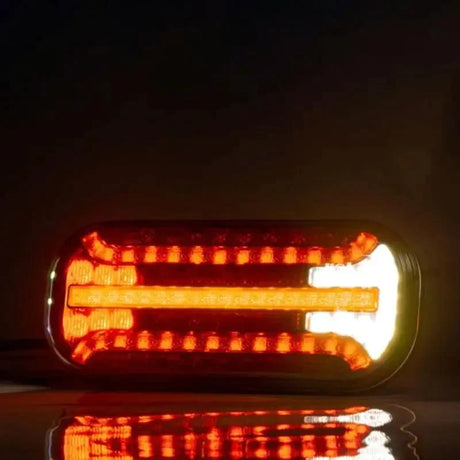 Zadné svetlo LED 6 funkčné dynamické s hmlovkou