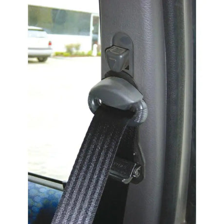 Zarážka bezpečnostného pásu Clips